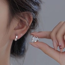 Women's Elegant Mobius Pendant Earring Fashion Twisted Circular Earrings Copper 