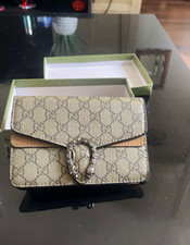 Women shoulder bag