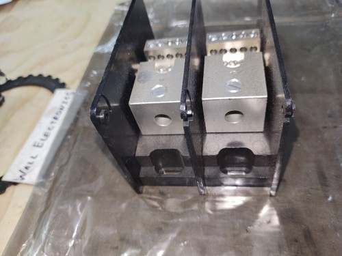 Ferraz Shawmut MPDB66592 Mersen 1000 V Stromverteilungsblock = neu/leicht gebraucht - Bild 5 von 6