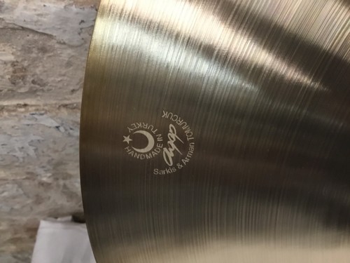 Istanbul Xist 18" Crash Traditional Finish - Picture 3 of 3