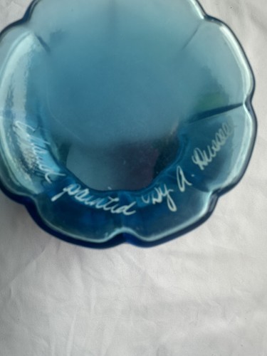 Fenton Mulberry Glas Vase handbemalt - Bild 3 von 3