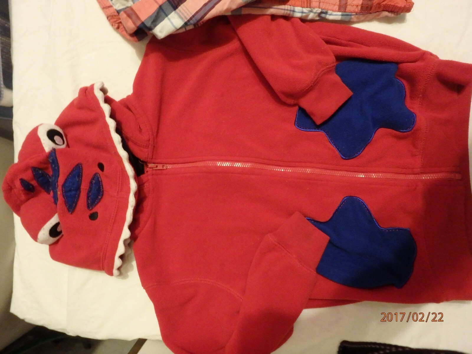 Picture 4 of 5