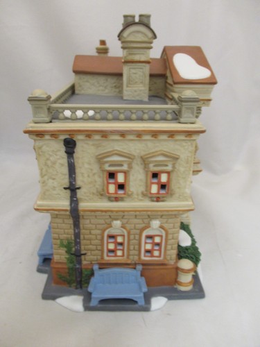 Dept 56 Dickens' Village HICKMAN WELLS GENTLEMEN'S CLUB #56.58743 W/BOX & CORD - Picture 5 of 9