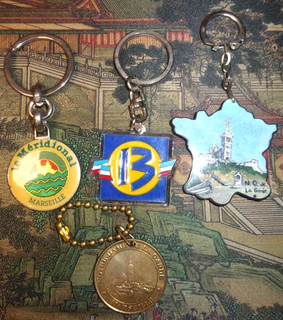 Lot Porte clefs " Marseille " le Méridional Notre Dame de la Garde 13 NDL