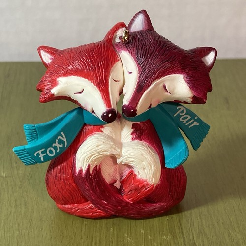 Hallmark Keepsake Christmas Tree Ornament Foxy Pair 2016 Animals Fox Couple Love - Picture 2 of 16