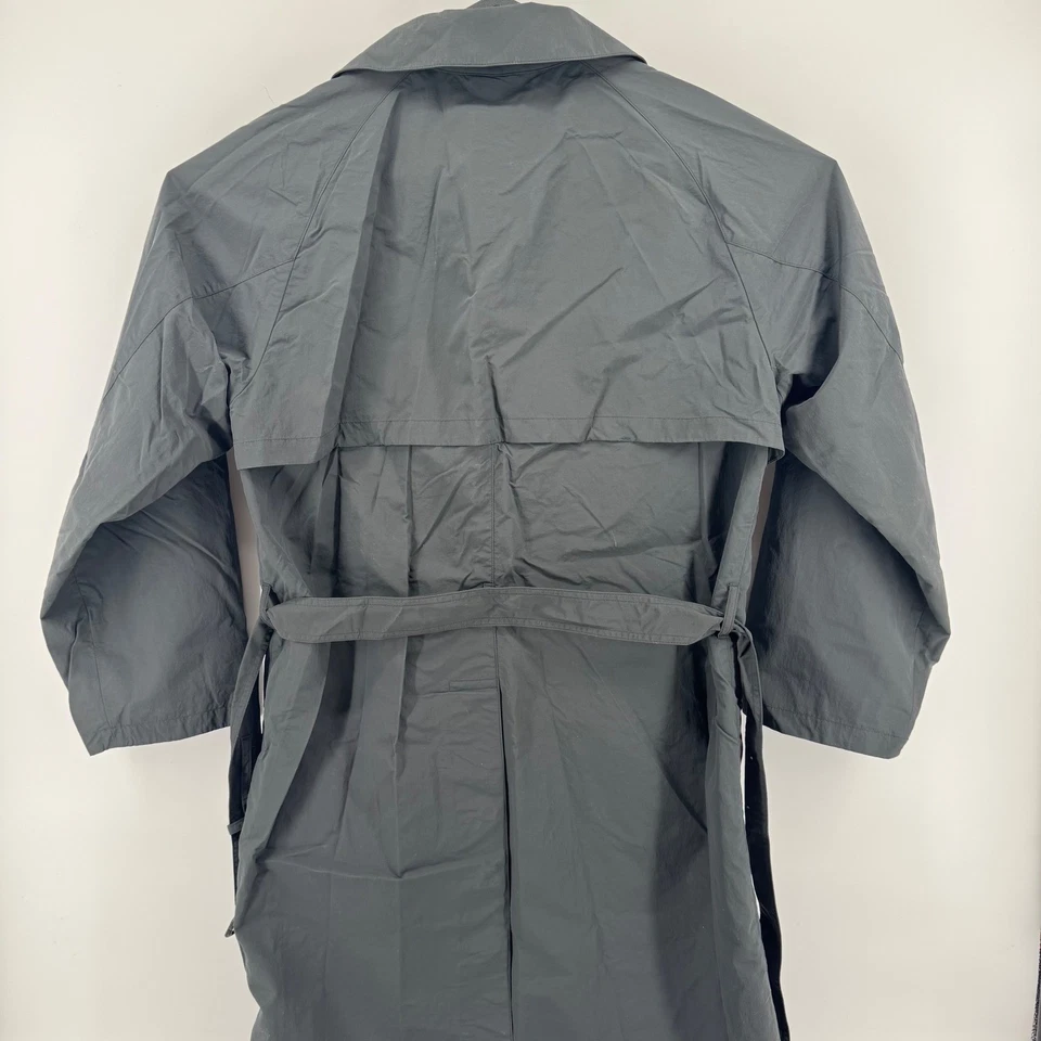 Trench coat masculino UNIQLO U preto carvão cinza com cinto tamanho pequeno - Imagem 4 de 4