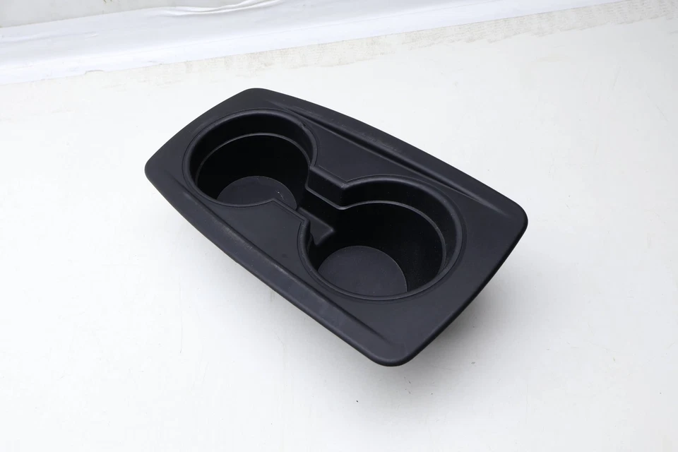 2014-2021 BMW I3 - REAR SEAT CUP Holder 7304340 - Image 2 of 4