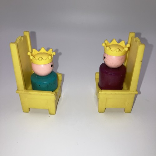 Lotto 993 Castello Famiglia Little People Vintage Fisher Price Principe, Re, 2 Troni - Foto 6 di 6