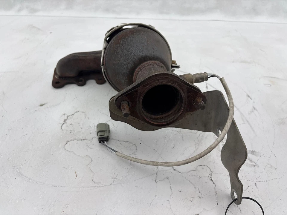 Lincoln MKX 2016-2018 colector de escape delantero izquierdo OEM Foto 3 de 4