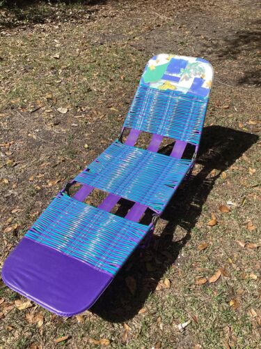 Vintage Aluminum Plastic Tube Lounge Lawn Sunbathing Folding Chair