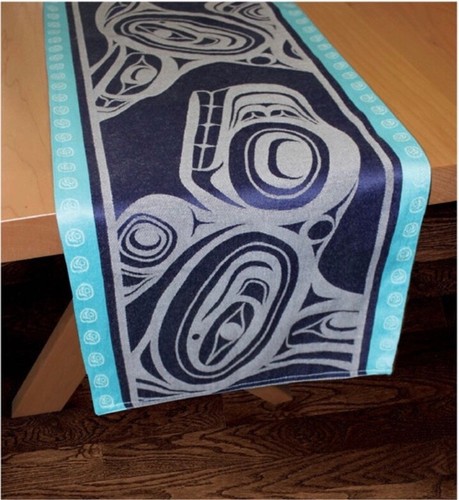 Table Runner Whale 13"x96" Ernest Swanson - Picture 2 of 5