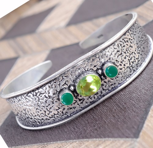 Peridot , Green Onyx Gemstone Bracelet 925 Sterling Silver Cuff Artisan Jewelry - Picture 2 of 6