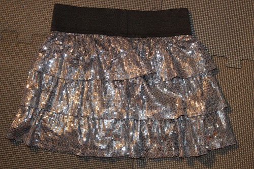 girls sequin ruffle skirt, 1989 Place 6x-7 silver dressy, party - Picture 7 of 7