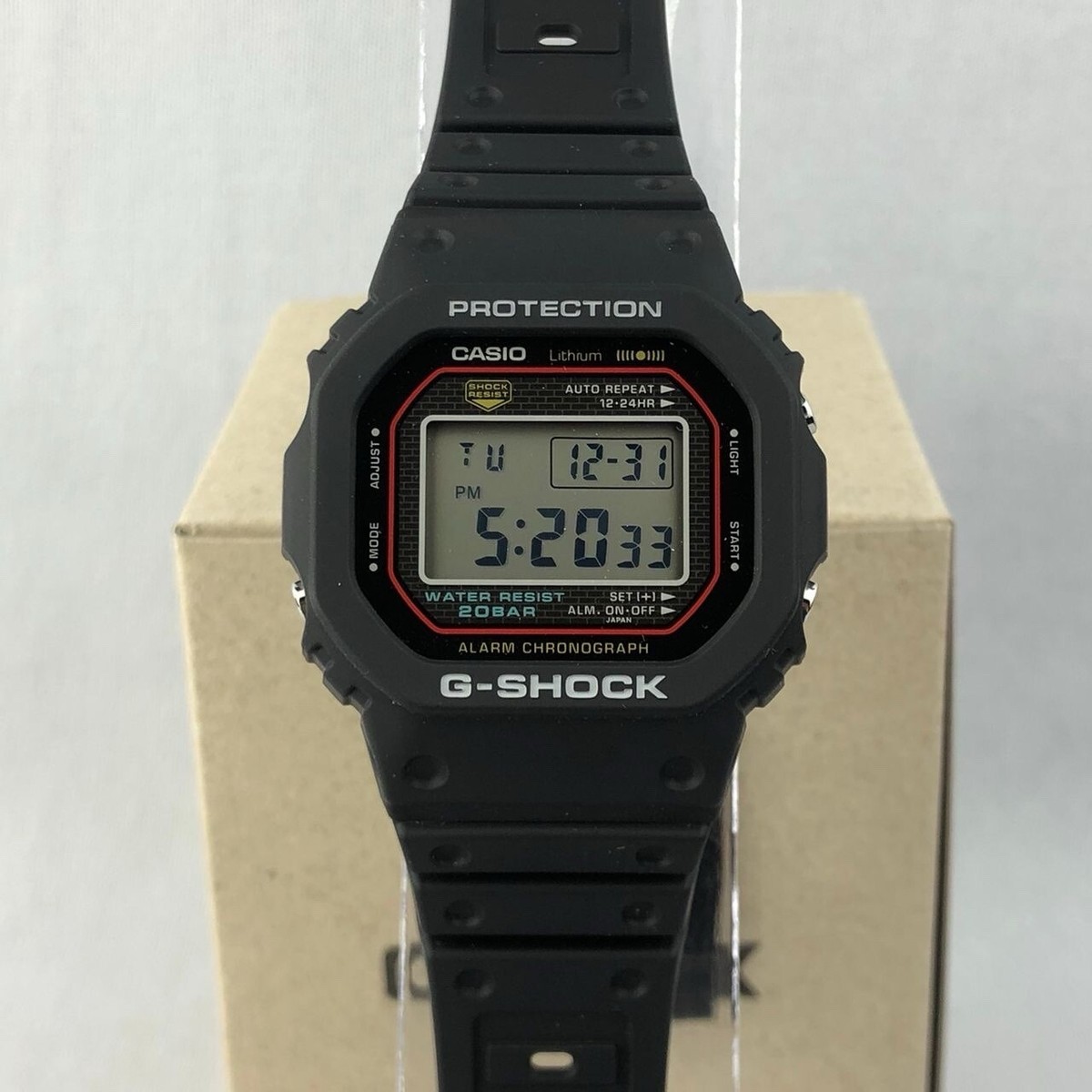 Casio G-Shock First G-SHOCK Re-creating Model 5000 SERIES DW Casio G-Shock First G-SHOCK Re-creating Model 5000 SERIES DW