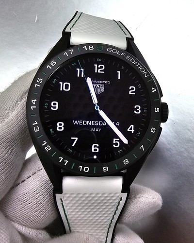 Montre connectée TAG HEUER calibre connecté E4 Golf Edition 45 mm SBR8A81.EB0251 - Photo 9 sur 24