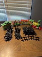 Dr Seuss Grinch Holiday Express 65th Anniversary Train Set Track Works READ
