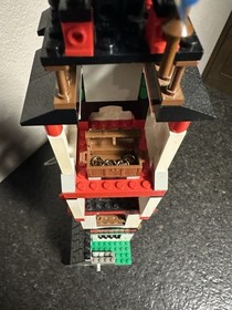 LEGO Castle: Flying Ninja&rsquo;s Fortress (6093)  100% Complete