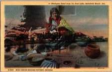 MISPRINT POSTCARD - MOKI INDIAN MAKING POTTERY, ARIZONA Rehoboth Beach DE KF9