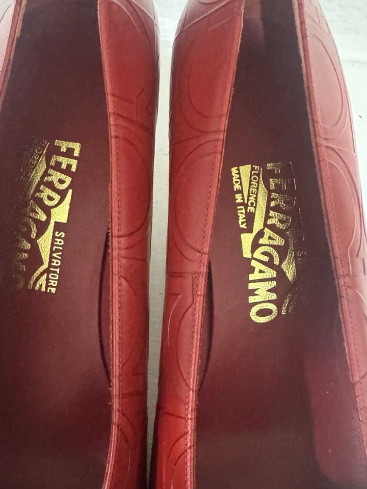 Salvatore Ferragamo Red Leather Gancini Embossed Block Heel Pumps - Image 3 of 4
