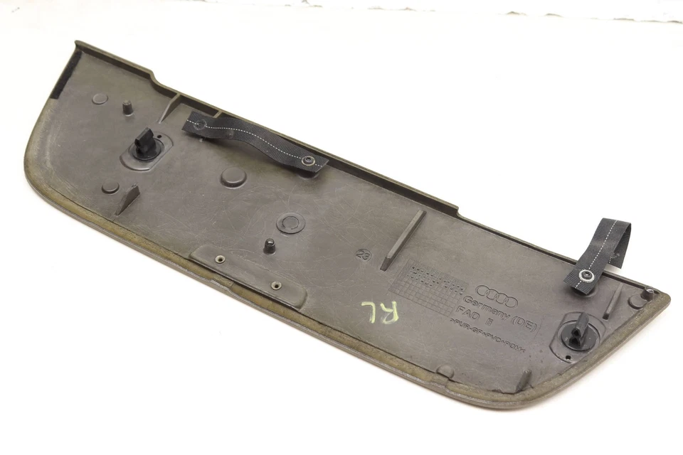 AUDI A5 2010-2017 - convertible trasero izquierdo tope embellecedor/cubierta 8F0871993B Foto 2 de 4