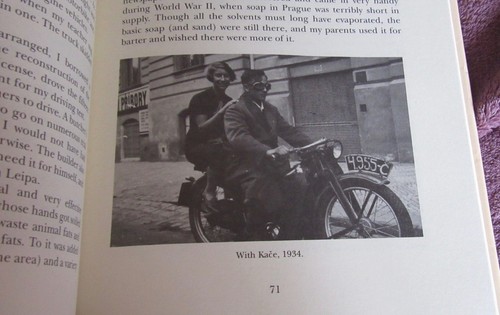 VERY Convenient EveryWhere ~ Richard SELIGMAN. SIGNED 1st HbDj UNread in MELB - Imagen 7 de 12