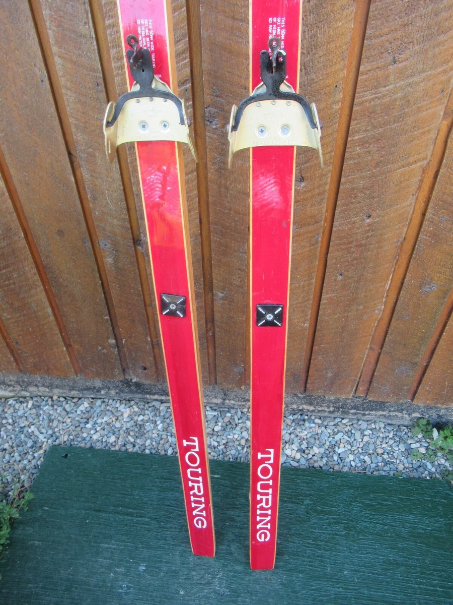 VINTAGE HICKORY Wooden 83