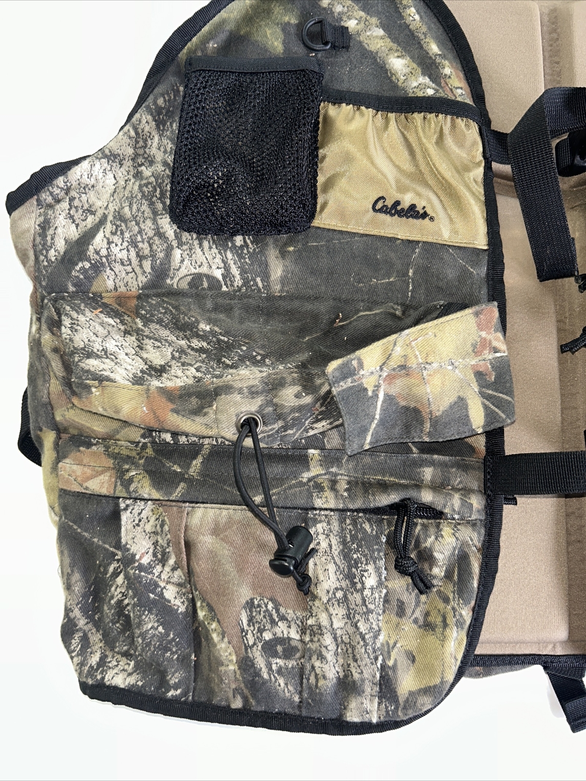 Cabela’s Turkey Hunting Vest With Seat Backpad Camo Pockets Excellent Condition eBay