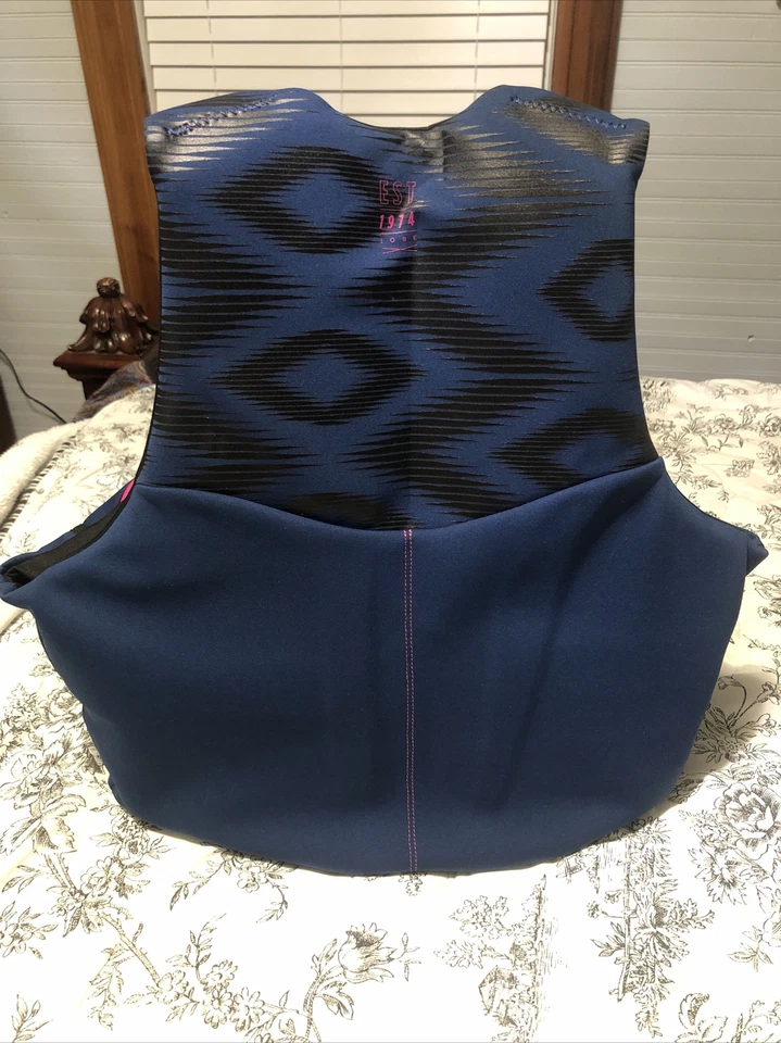 Jobe Woman Life Jacket - Image 4 of 4