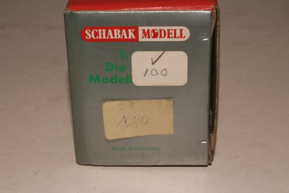 Schabak Audi седан, масштаб 1:43 литой в коробке - Изображение 3 из 4