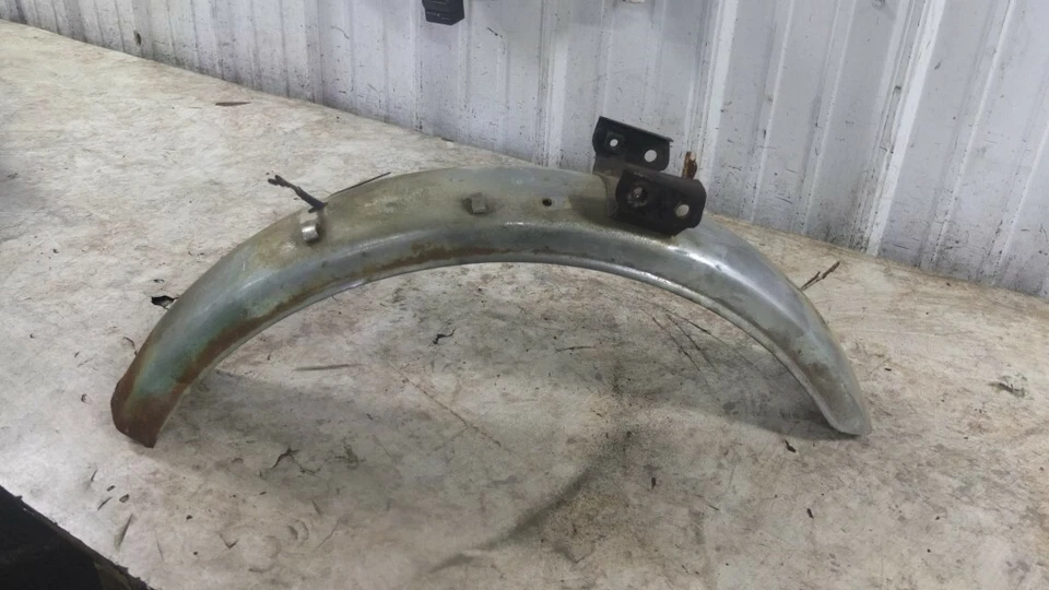 Guardabarros trasero Honda CD175 CD CB 175 CB175 Foto 3 de 4