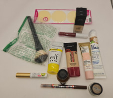 Mixed Make-up Bundle Lot of 12 PCS.