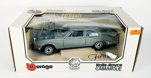 Bburago Diamonds Rolls Royce Camargue "The First Lady" - Silver - Scale 1:22
