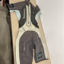 Seadoo 4 Way Flex womans size 7/8 shorty wet suit