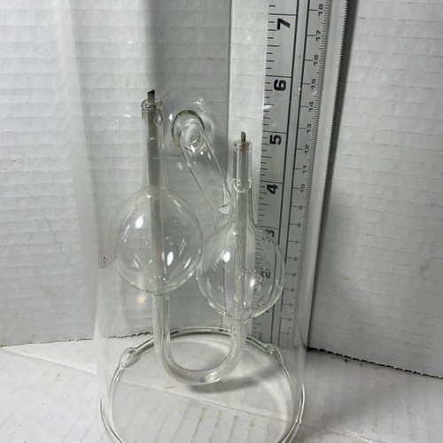 Hand Blown 9.5” Clear Glass Oil Lamp Art Glass With Duel Bulbs & Wicks - Picture 3 of 7