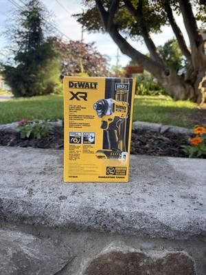 *NEW*DeWalt 20V MAX XR 1/4 Inch Cordless Impact Driver, Bare Tool Only (DCF860B)