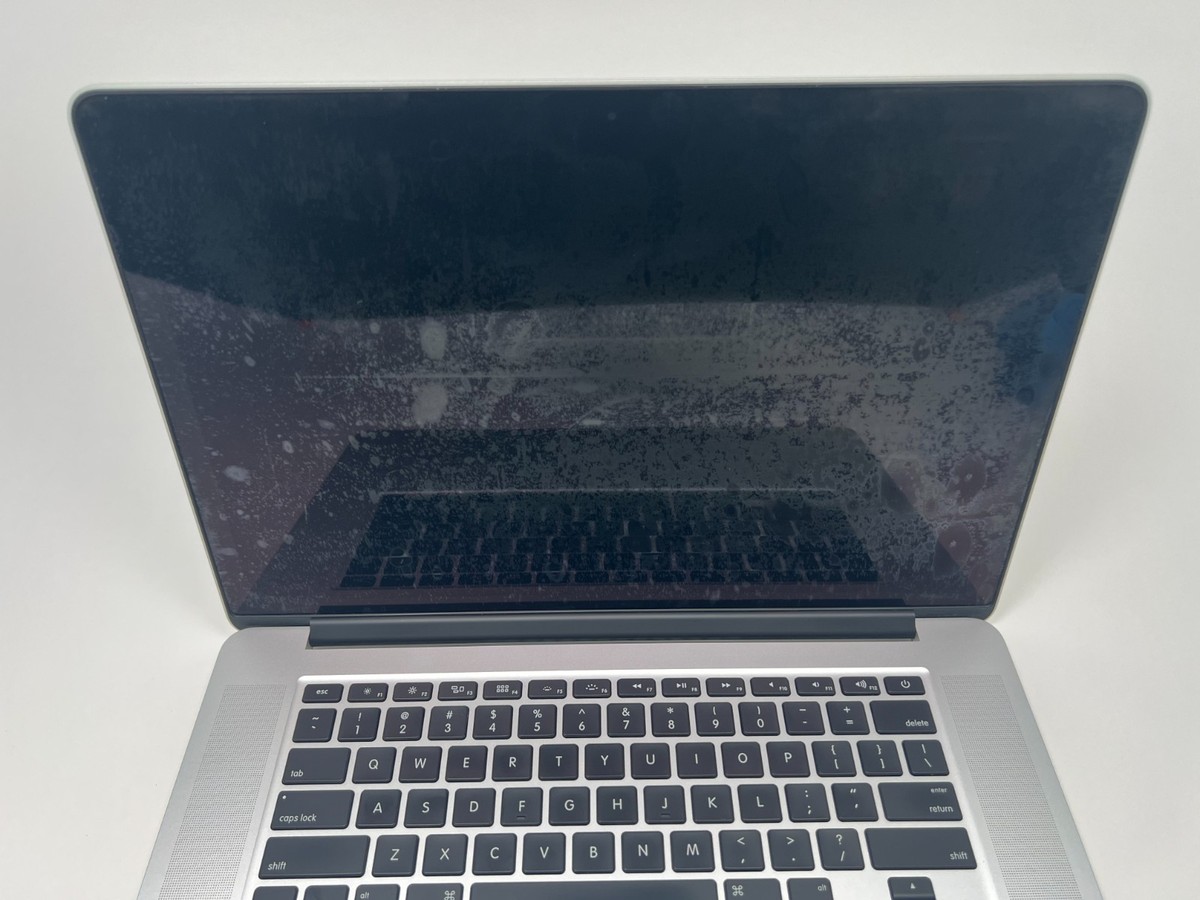 MacBook Pro (2015) 15-inch – Intel Core i7 2.8GHz – 16GB RAM 1TB