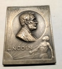 (Pgasteelers1 ) Lincoln-Silver plaque issued 1929 Chicago Coin Club 51 x 39mm 🌠 — photo 1