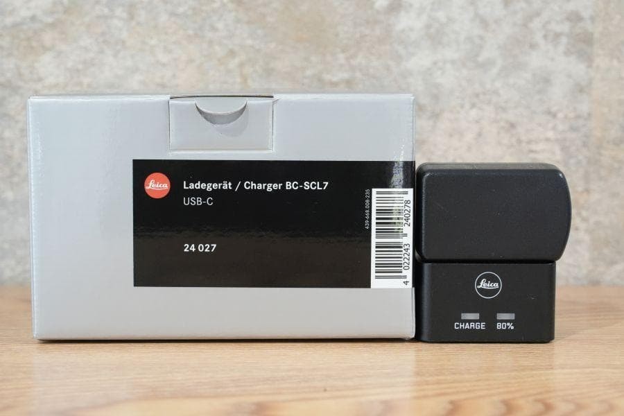 Leica 24027 BC‑SCL7 M11 Charger Official Genuine Accessory Japan