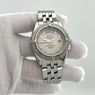 Breitling Headwind A45355 43mm Day Date Silver Dial Stainless Steel