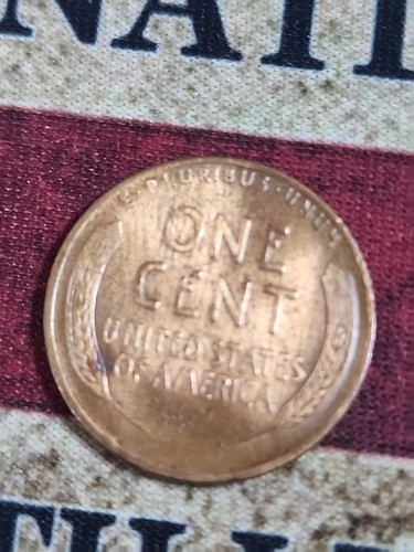 1944 D Lincoln Wheat Penny - Red Blazer - Uncirculated - Picture 2 of 2