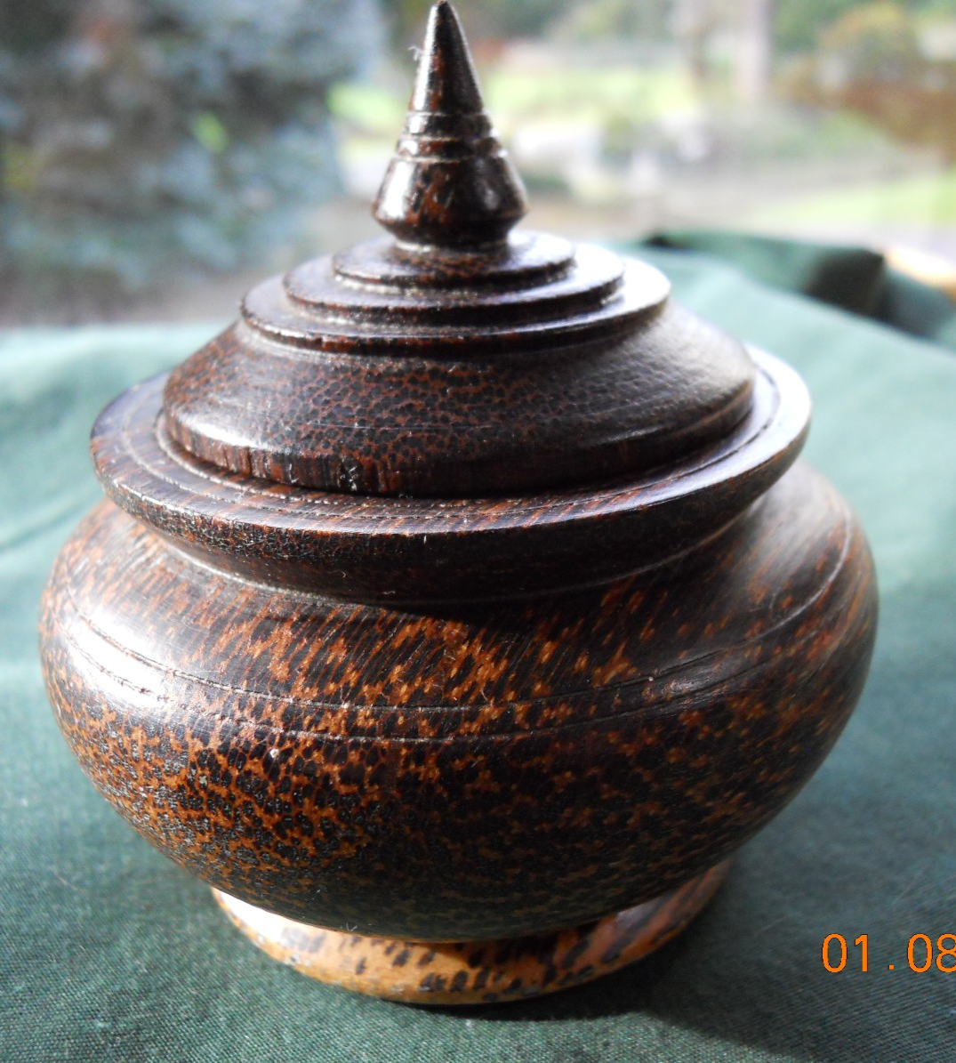 Hand Carved Wooden 3” Lidded Jar, Trinket Box, Ring Present RARE Black Palm Wood
