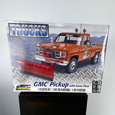 Revell Gmc Pickup With Snow Plow 124 Scale Plastic Model Kit 85-7222