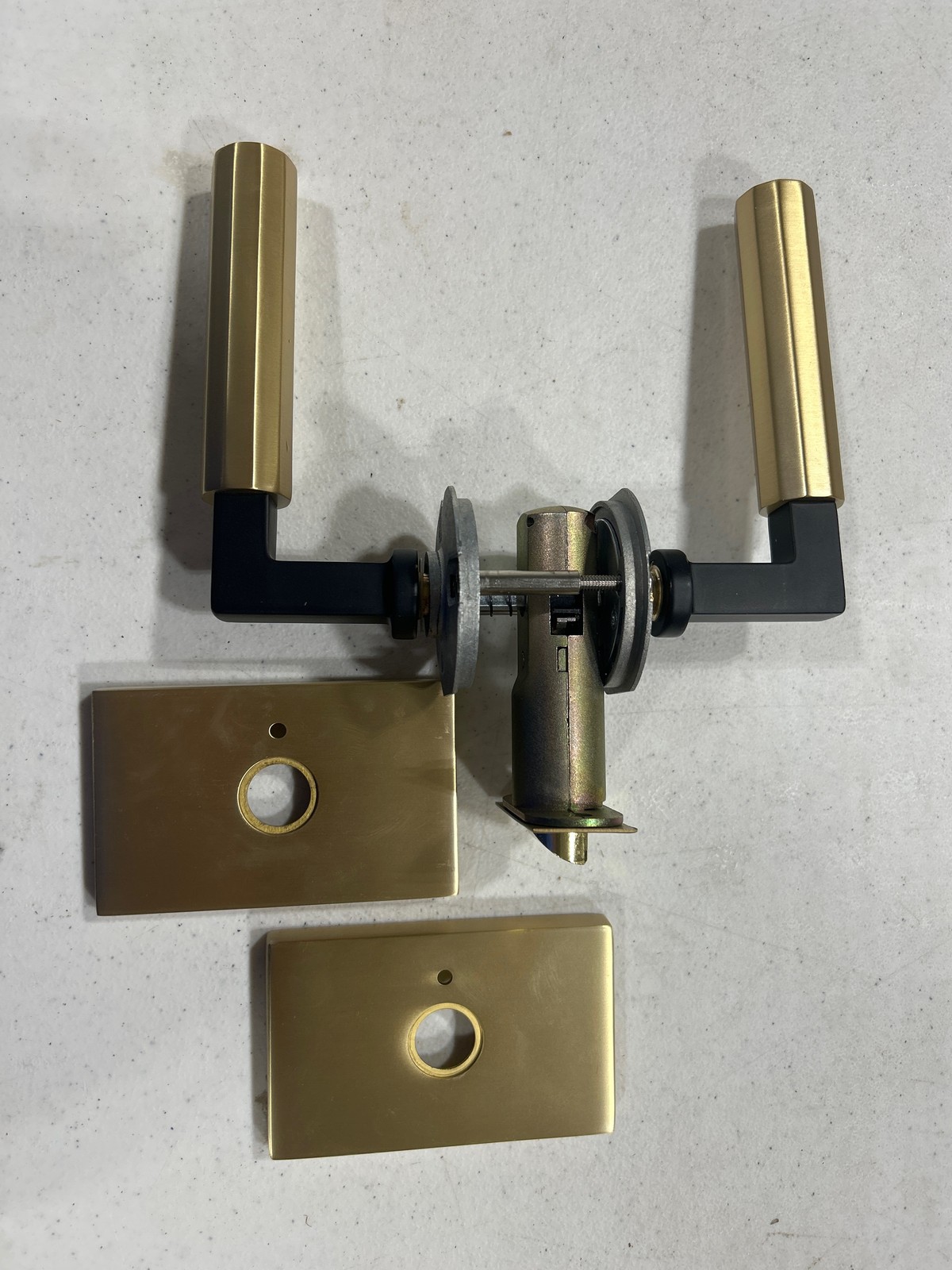 Emtek C520FAUS4 Faceted Privacy Door Lever in Satin Brass - SELECT Collection-image
