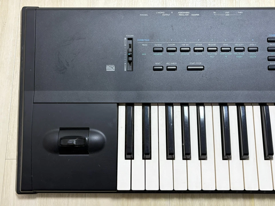 Korg X3 61-Key Keyboard Synthesizer Music Workstation with Power Cable - Image 3 of 4