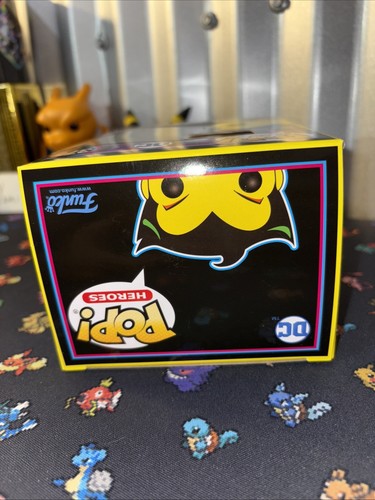 Funko Pop: DC - The Joker #375 Black Light ASIA 2023 Oficial SDCC Hero’s Clean - Imagen 7 de 9
