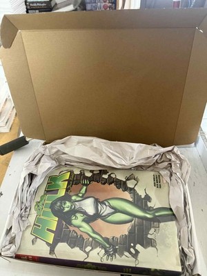Sent in BOX  ''She-Hulk'' by Dan Slott Omnibus (Marvel Comics 2022)