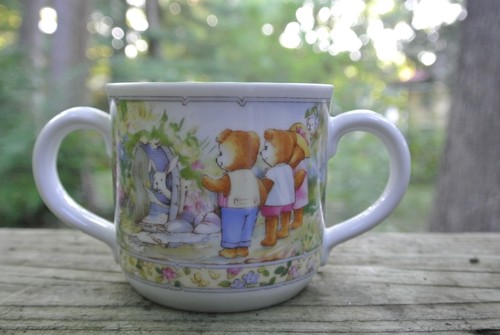 Vintage Royal Worcester Porcelain Double Handle Mug Wooster Bear - Picture 3 of 7