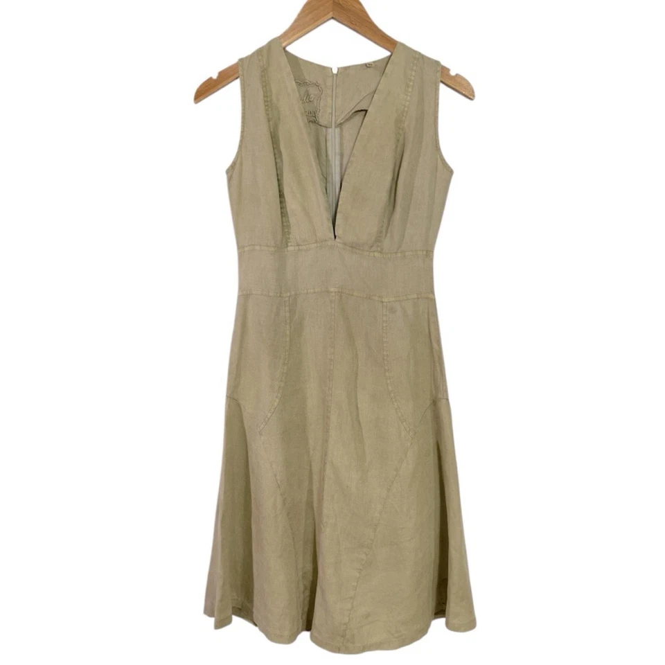 Vestido de lino Claudio Milano corte y costura cuello profundo hasta la rodilla en natural talla XS Foto 2 de 4