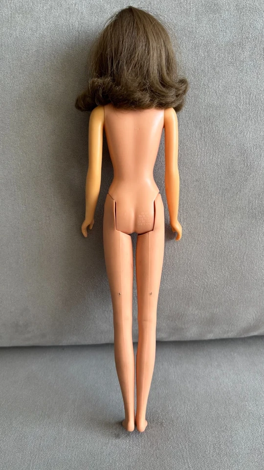 POUPÉE FRANCIE CILS MATTEL  - 1ère version - Année 1966 - Photo 2/4