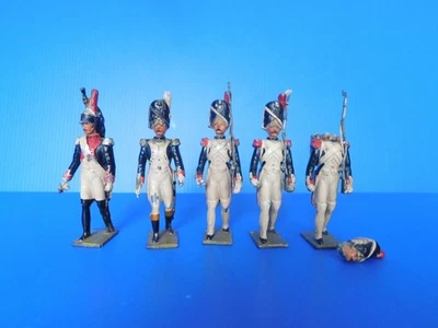 M.IM. / RARE LOT DE 5  SOLDATS DU 1ER EMPIRE EN PLOMB  dans l'état - Photo 1/4